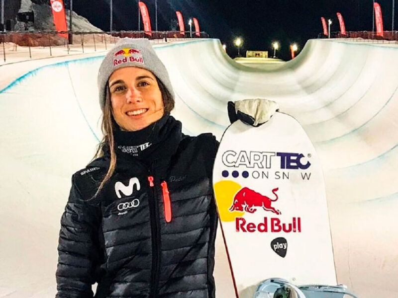 Queralt Castellet, flag bearer at the Olympic Games, stays on the podium with a silver at X Games Aspen